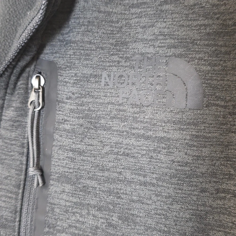 The North Face Quarter Zip Pullover Mens Medium Gray Fleece Gorpcore